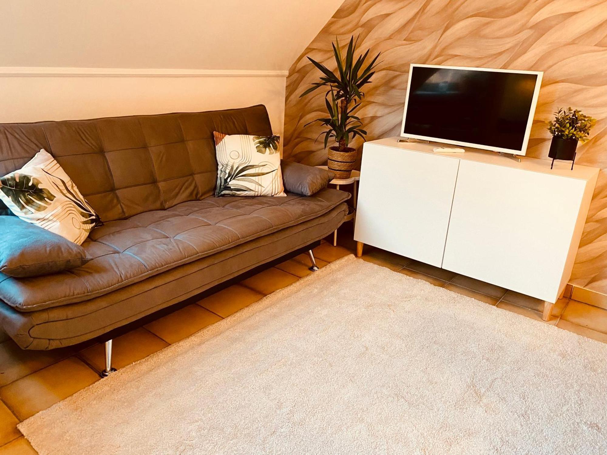 Living With Soul - Appartement Ueber Den Daechern Von Wiesbaden Esterno foto